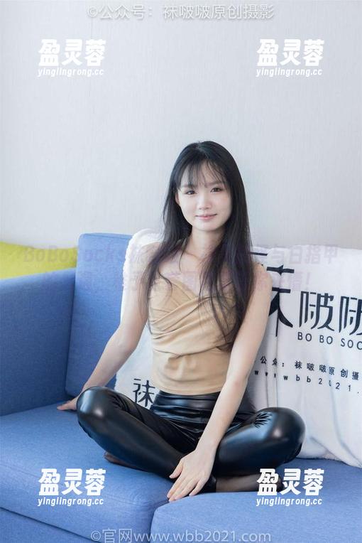 BoBoSocks袜啵啵-稚予 BoBoSocks袜啵啵 - 裸足搞怪与白指甲的偶遇,稚予全套图包里等你来懵!