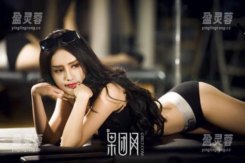 GIRLT果团网-莫雅淇 GIRLT果团网 - 有些可爱,莫雅淇的精选写真集让你一秒心软