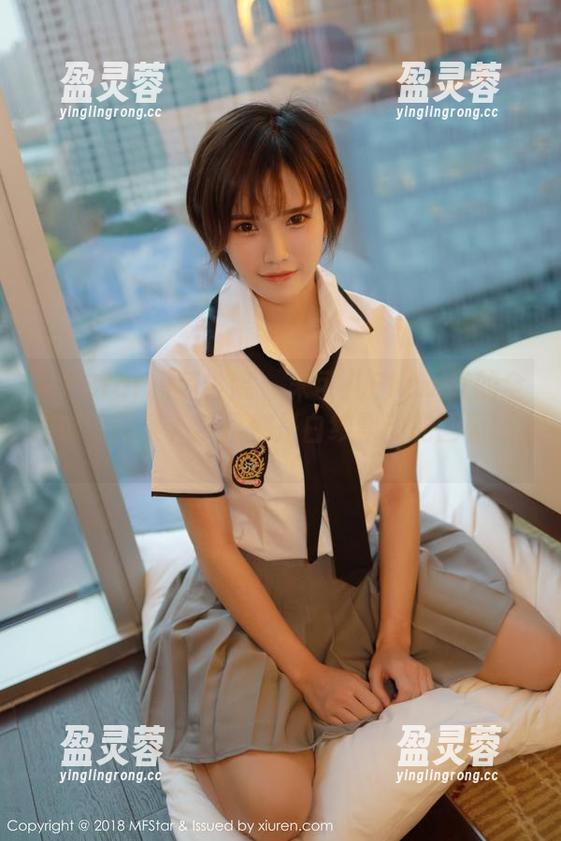 MFStar模范学院 - 朱可儿Flower的全套婚纱图集，梦里都是白纱飘动的画面呢...