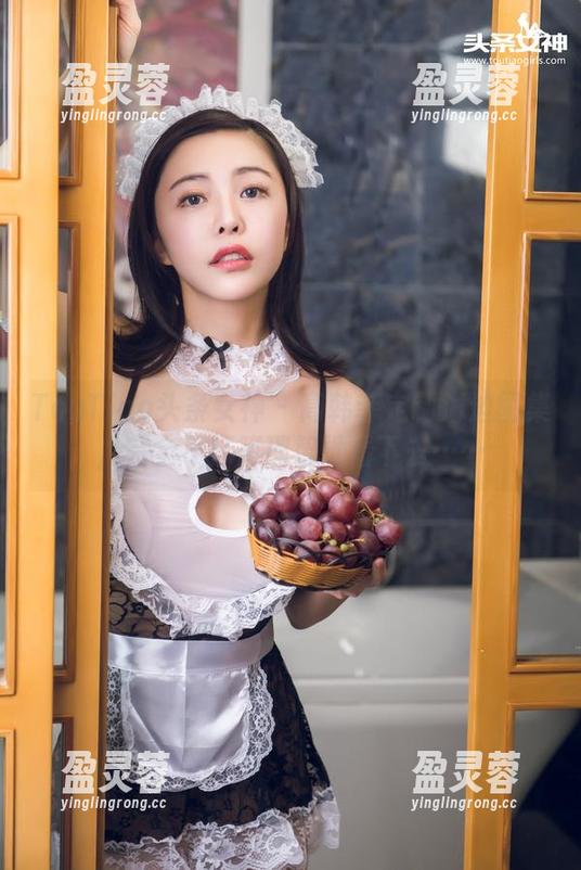 TouTiao头条女神 - 高韩菲定制海边图集，完全不打算理智地看下去……