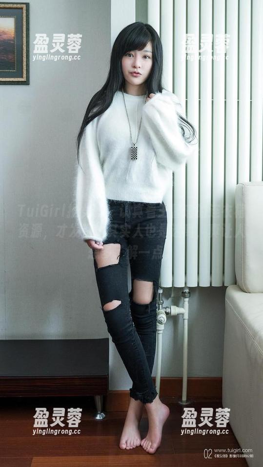 TuiGirl推女郎-王馨瑶 TuiGirl推女郎 - 认真看王馨瑶的连衣裙资源,才发现她其实人也是迷离,真让人想多了解一点。