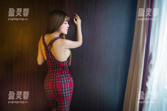 TuiGirl推女郎 - 全套万圣节造型，赵梦洁在图片里静静散发鬼魅气息