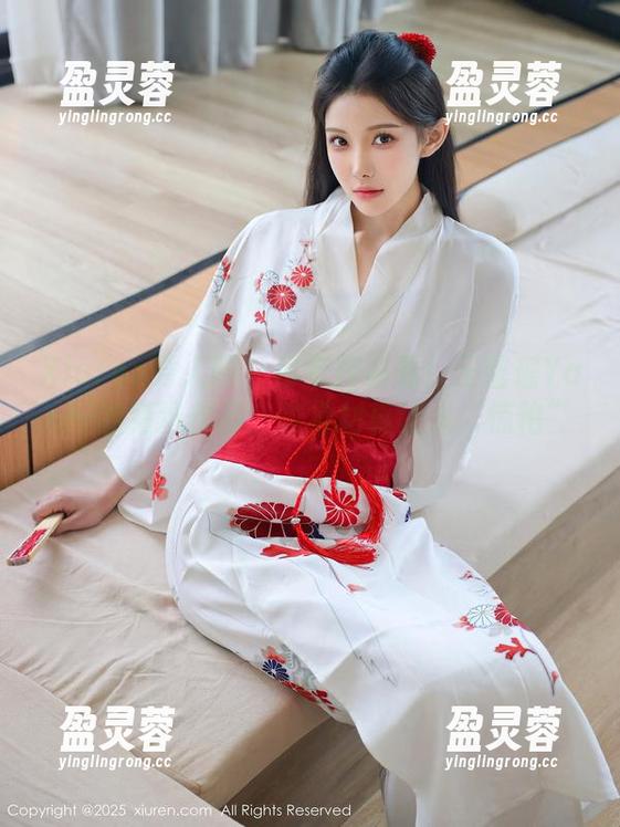 Xiuren秀人网 - 吊带控必看！王馨瑶Yanni的精选作品，这身材真让人“惊艳”。