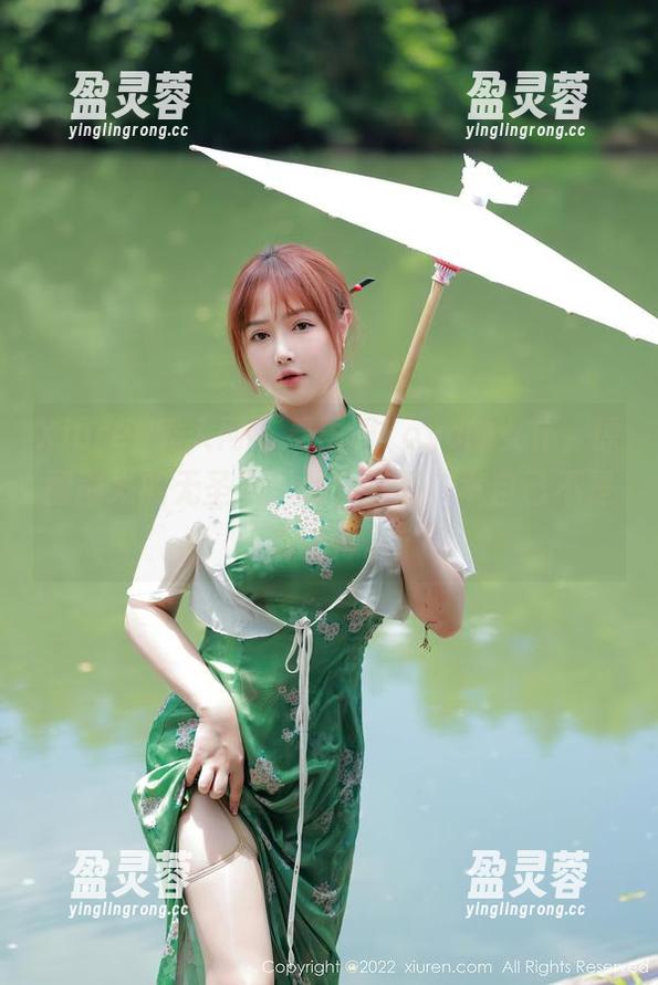 Xiuren秀人网-雨瞳Yoyo Xiuren秀人网 - 看雨瞳Yoyo的女仆,原图散发的无圣光,让我只想庆幸自己不是摄影师。