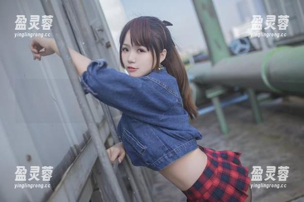 Yoko宅夏 哎呀,Yoko宅夏的白丝最新资源,看多了都有种想模仿的冲动!