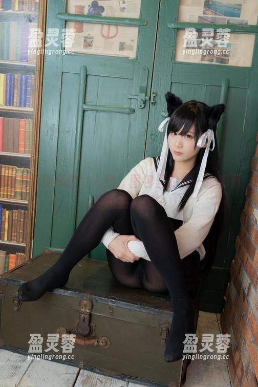 兔女郎风的けん研，图包里的每一张都是眼睛的负担…