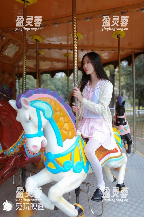 兔玩映画的粉色衬衫，没有少女感可是却很有意思的图包，你说呢？