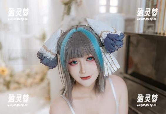 “兔胖胖min女神”原图在这里，完全不怕被拿来做表情包！