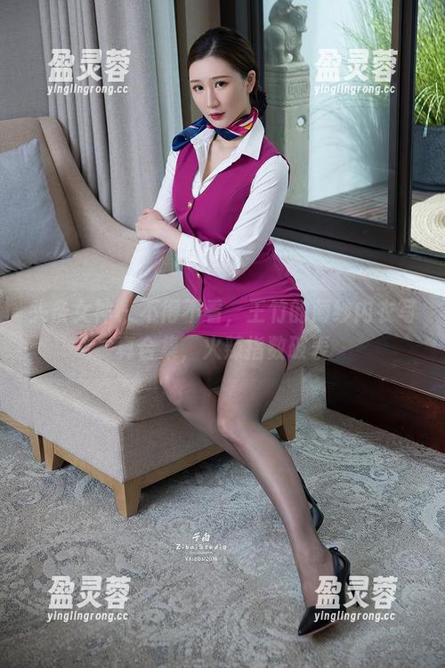 头条女神 - 不得不看，王竹的薄纱内衣写真合集，火辣指数破表
