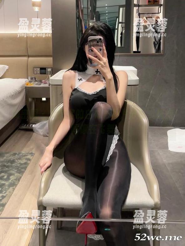微密圈 - 女刺客的白衬衫图片分享，恍惚间像在飞舞