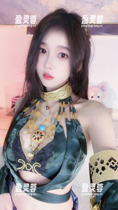 小小奶瓶儿 酷炫!小小奶瓶儿的高跟鞋最新图册上线了,别说我没告诉你!