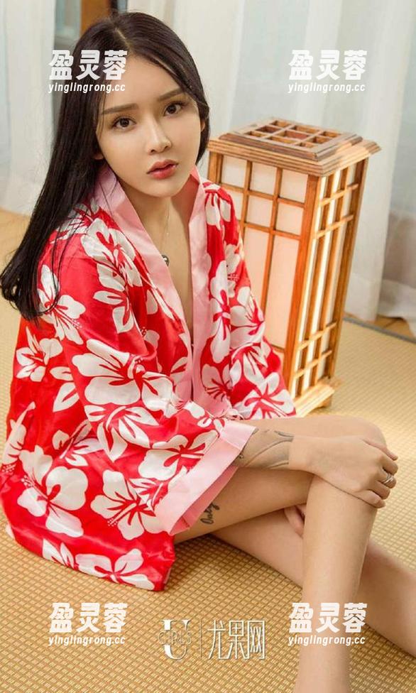 尤果网-童倩 尤果网 - 童倩一秒化身白丝女神,原图美丽共享,兴奋得想说话。