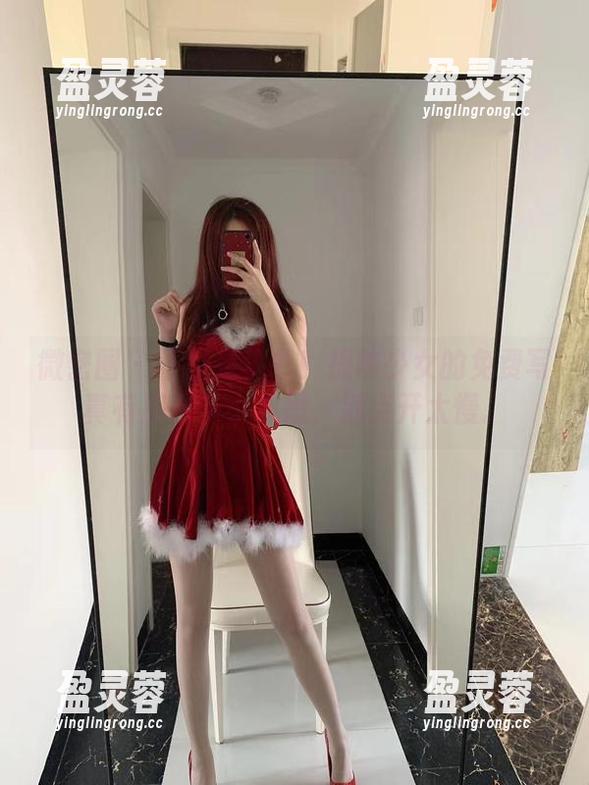 微密圈 - 不仅是秘书！提袜少女的免费写真有那么多小心思，别点开太慢。