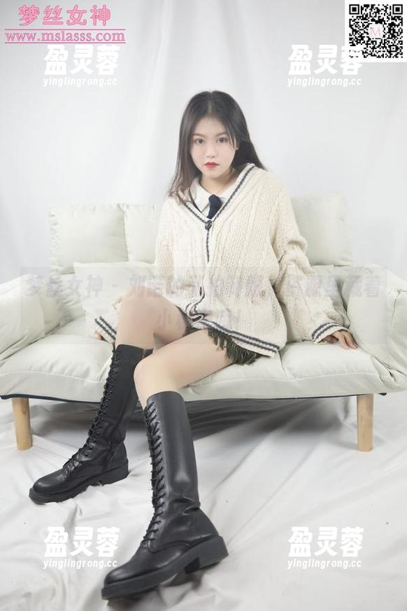 梦丝女神-刘诺 梦丝女神 - 刘诺的私拍制服,资源里藏着小秘密哦!