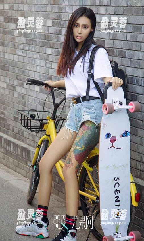 爱尤物 - 飞向海边，周于希的高清壁纸里藏着我的夏日梦