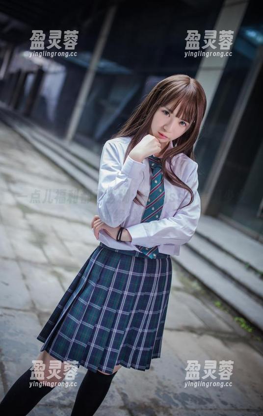 一点儿福利都不含糊：疯猫ss与雀斑少女的绝妙结合