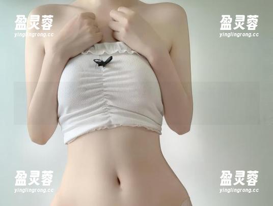 相扑猫 微密圈 - 相扑猫图库中的黑丝吊带,像是一首悄悄吟唱的诗