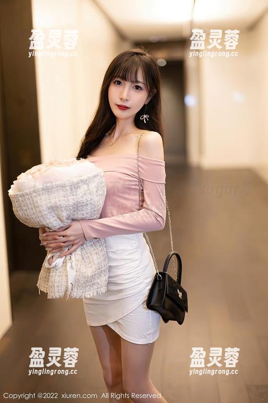 秀人网 - 让人目不转睛，杨晨晨sugar写真与皮裤组合！