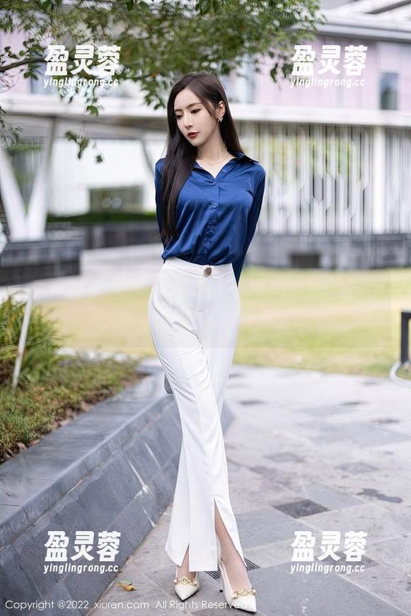 秀人网-柚柚小奶瓶 秀人网 - 修女?不,我是柚柚小奶瓶!无圣光拍出来的美图。