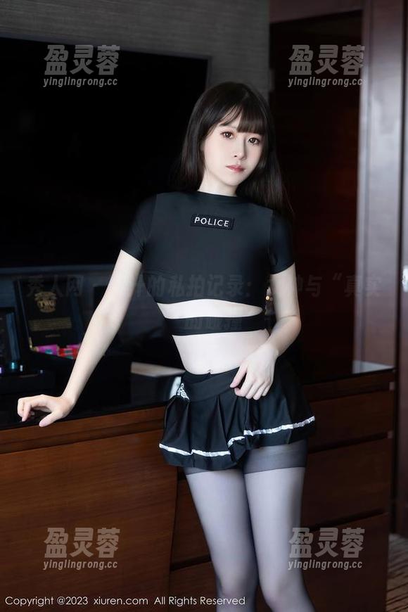 秀人网 - 阿汁的私拍记录：女神与“真实”的碰撞