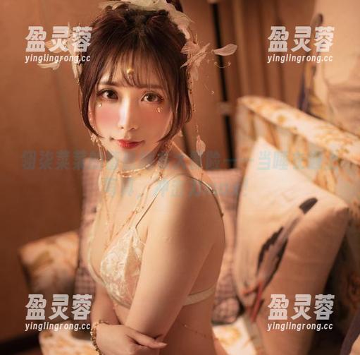 翎柒菜菜的蕾丝睡衣大冒险——当睡衣遇上写真，冲击力max！