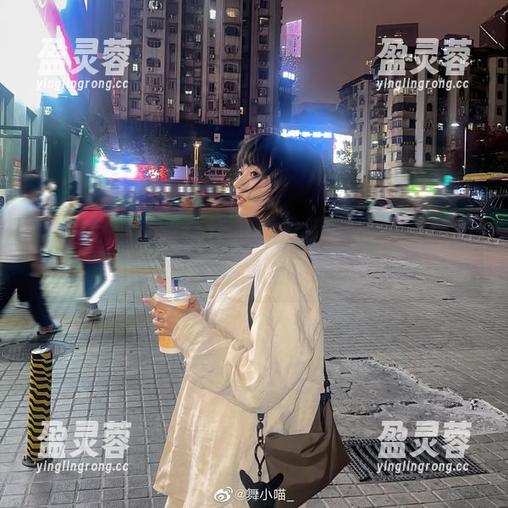 舞小喵的资源新作，兔女郎玩出不一样的花样。