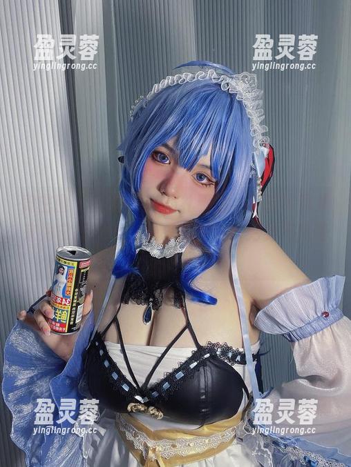 微密圈 - 葱油饼er的礼服日，高清写真集来为它打call，快来享受这份另类美感吧！