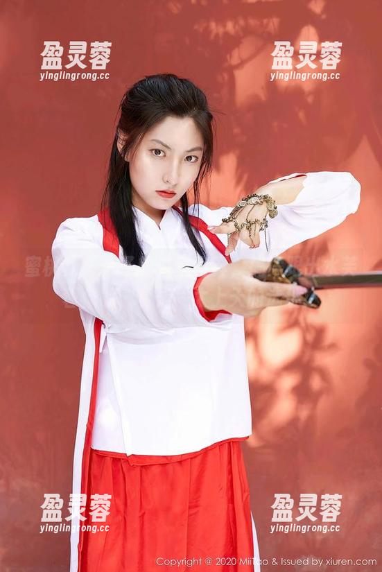 蜜桃社-杏子 蜜桃社 - 杏子的浴室写真,搞得跟出水芙蓉似的,真是一太上天的选址!