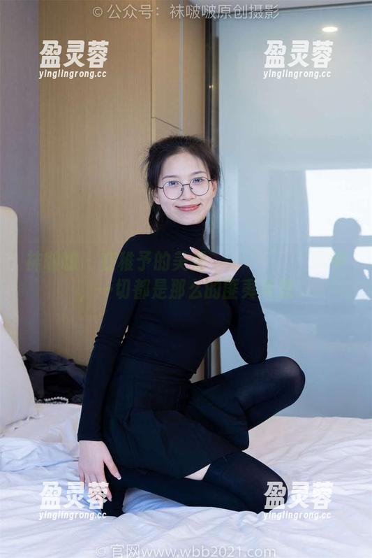 袜啵啵 - 在稚予的美足коллекция中，一切都是那么的匪夷所思
