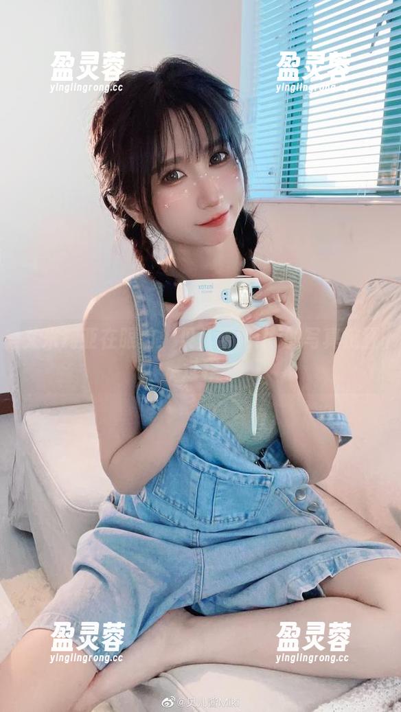 艾米莉亚在眼前：贝儿酱Miki的写真痴狂过程