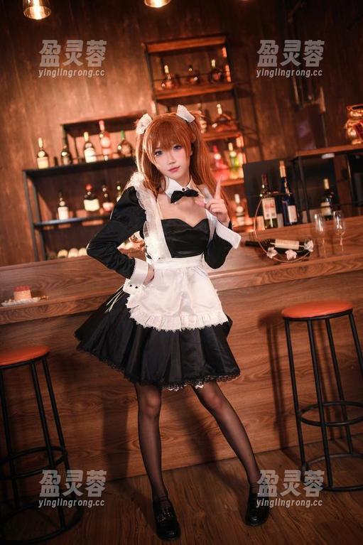 阿包也是兔娘 嘘~这里有阿包也是兔娘的“纯欲女友”写真,注意看细节,或许有意外发现哦~