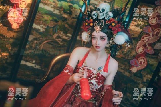 鹿八岁baby写真集：高清的诱惑，双马尾的少女心事